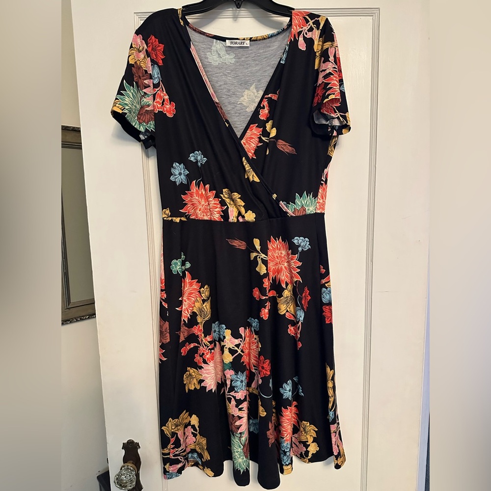 Torary Floral Midi Sundress V-Neck Flutter Sleeve
